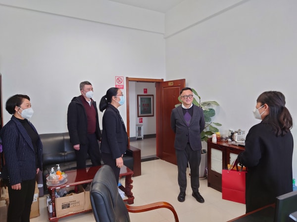 53aeb3fa517ede4efbac173fc0a1fea-tuya.jpg