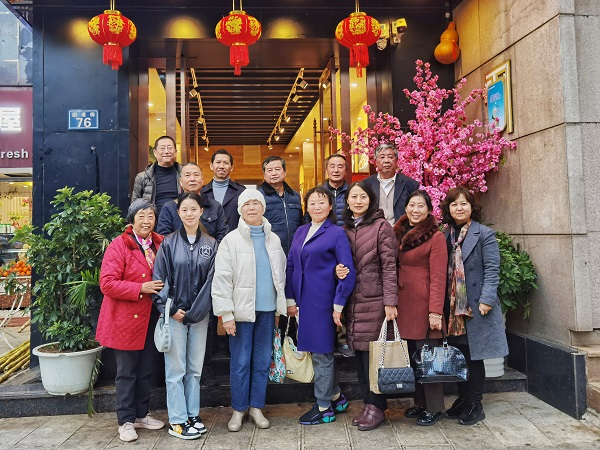 官渡区基层委四支部会员.jpg 官渡区基层委四支部会员.jpg