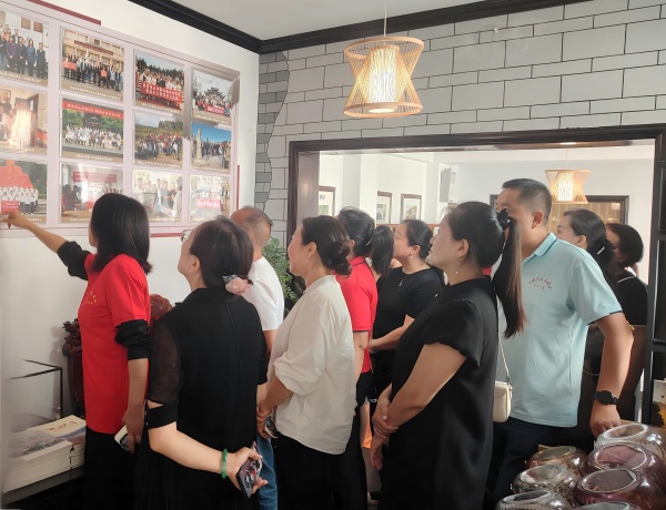 微信图片_20250718124802(压缩).jpg
